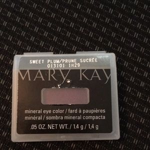 Mary Kay cosmetics